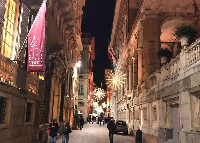 Unesco Via Garibaldi - Center * Janov